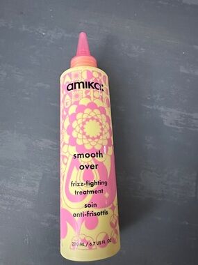amika Smooth Over Frizz-Fighting Treatment - Pink & Yellow Floral Bottle